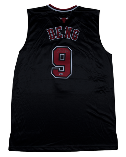 Luol Deng Autographed Chicago Bulls Jersey