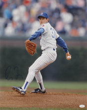 Load image into Gallery viewer, Greg Maddux Autographed 16x20 Photograph