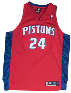 Antonio McDyess Signed Detroit Pistons Red Alternate Jersey