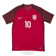 Load image into Gallery viewer, Christian Pulisic Signed Team USA Jersey